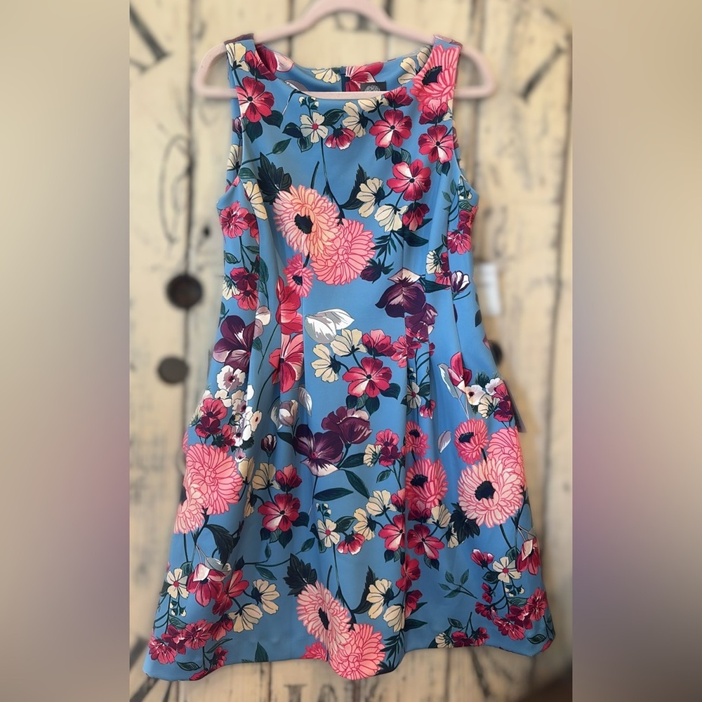 Vince Camuto Blue Floral Midi Dress